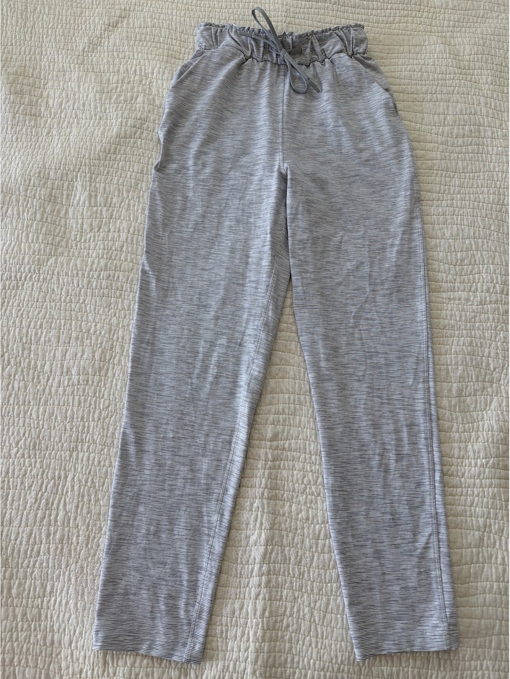Lululemon On The Fly Pant 7/8 Wee Are From Space Nimbus Battleship Size 2